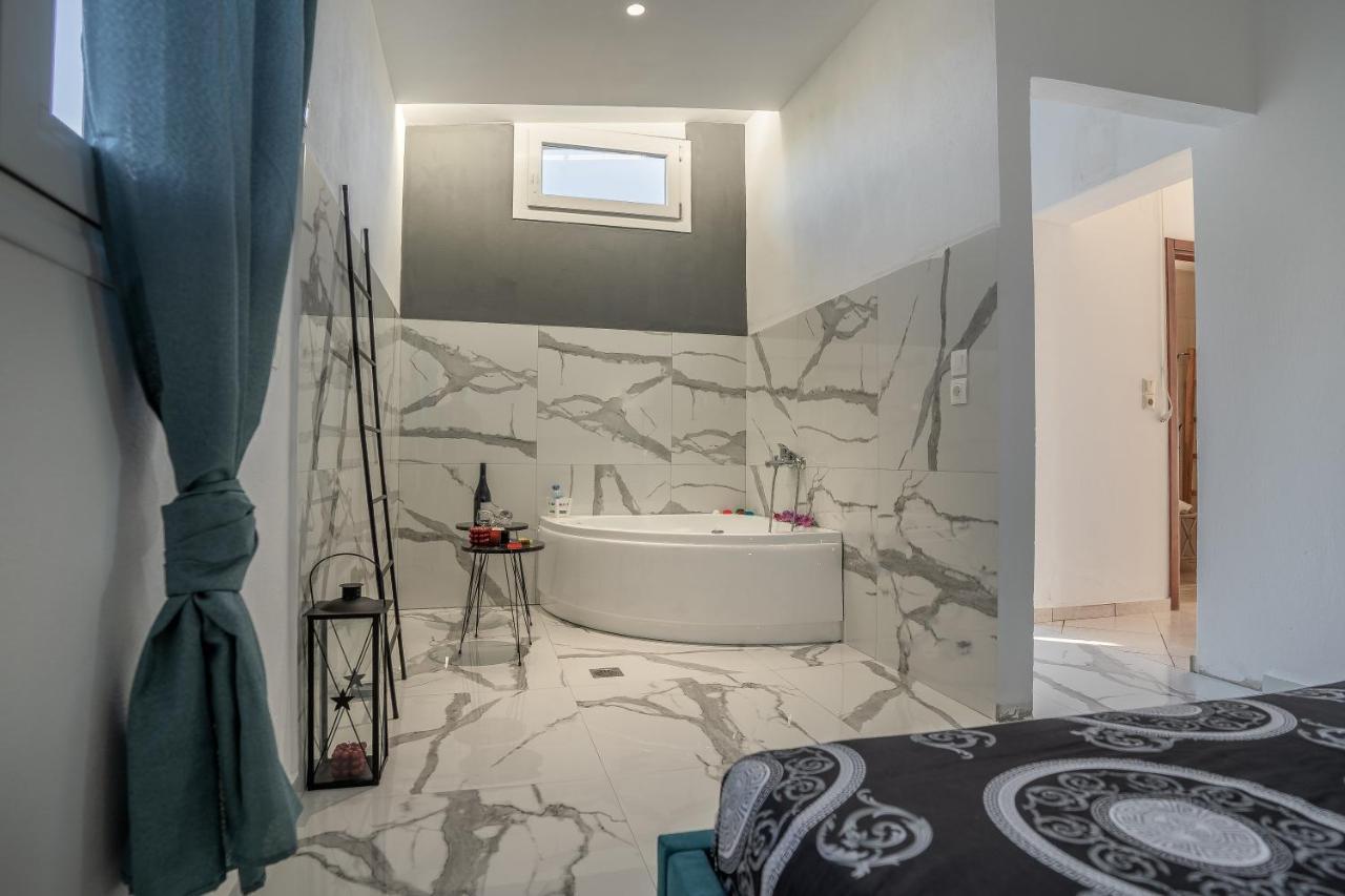Villa Aktis With Freshwater Pool And Sea View Sissi  Luaran gambar