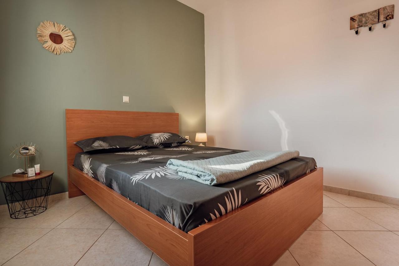 Villa Aktis With Freshwater Pool And Sea View Sissi  Luaran gambar