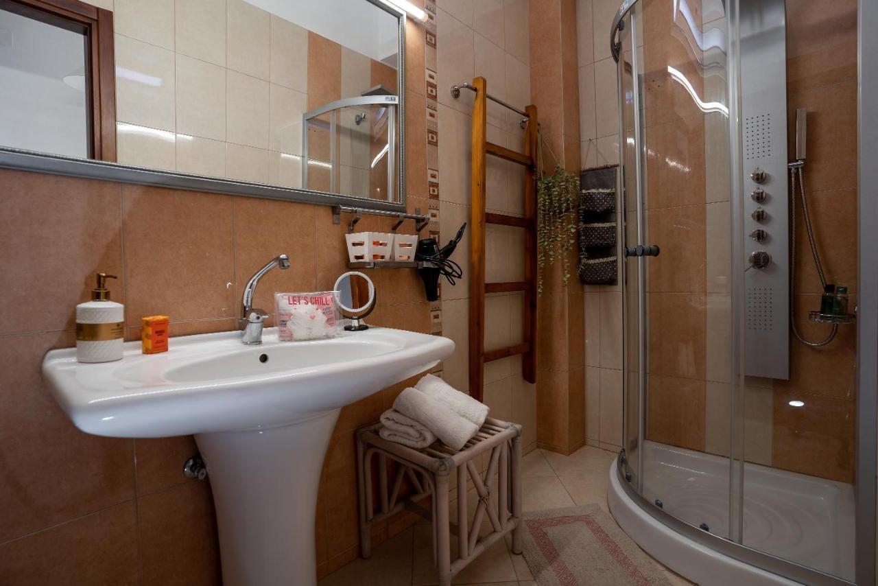 Villa Aktis With Freshwater Pool And Sea View Sissi  Luaran gambar