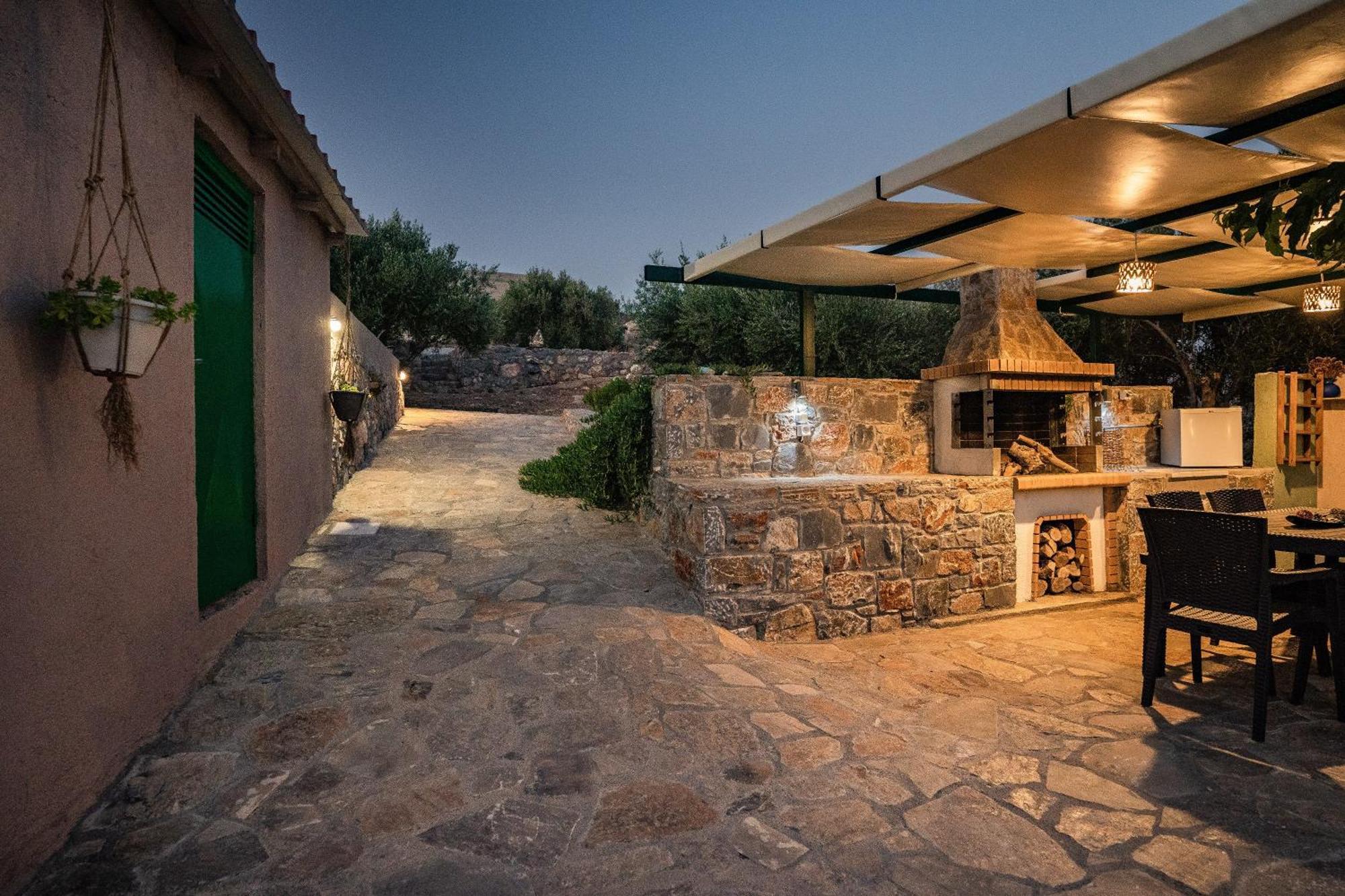 Villa Aktis With Freshwater Pool And Sea View Sissi  Luaran gambar